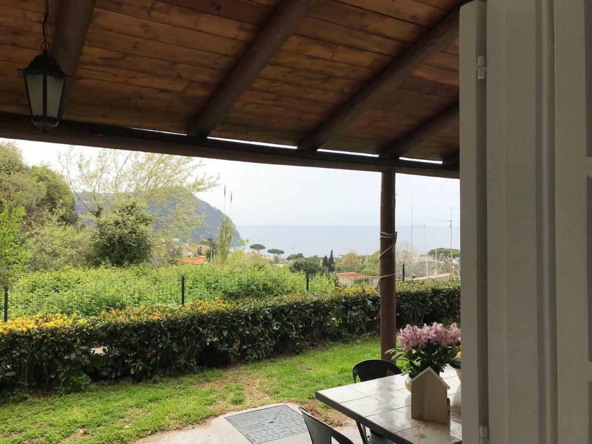 La Terrazzina Sul Tramonto Panzió Forio di Ischia Kültér fotó