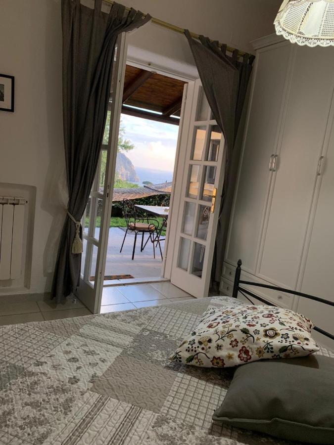 La Terrazzina Sul Tramonto Panzió Forio di Ischia Kültér fotó